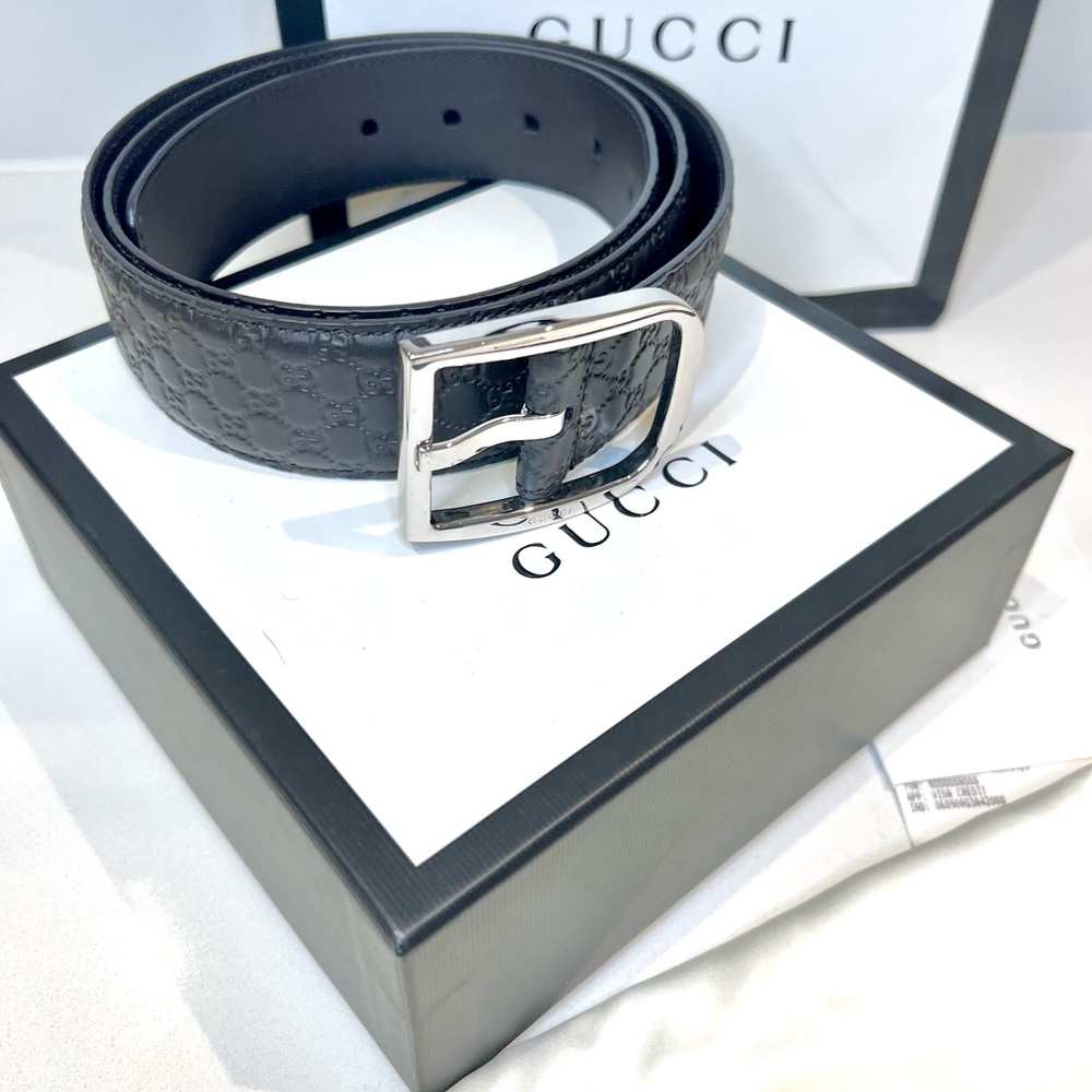 **SOLD**GUCCI Belt size 100 in Dark Brown. - Picture 2 of 7